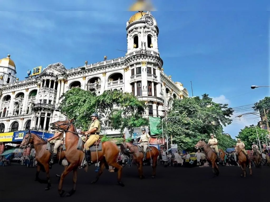 On Kolkata's old streets, the neighs have it
